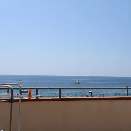 Mandorla Al Mare Апартаменты