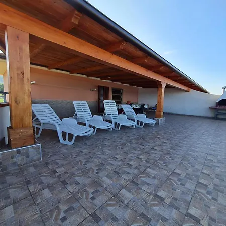 Mandorla Al Mare Apartment *