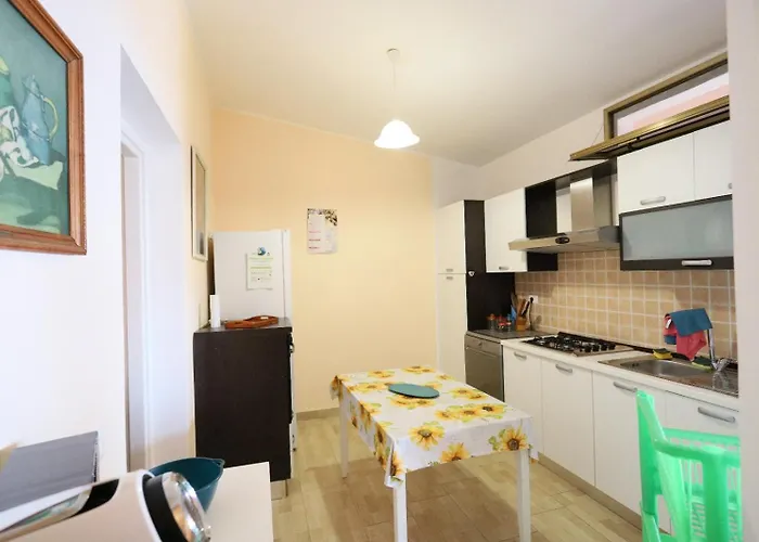 Mandorla Al Mare * 西塔德拉德尔卡波